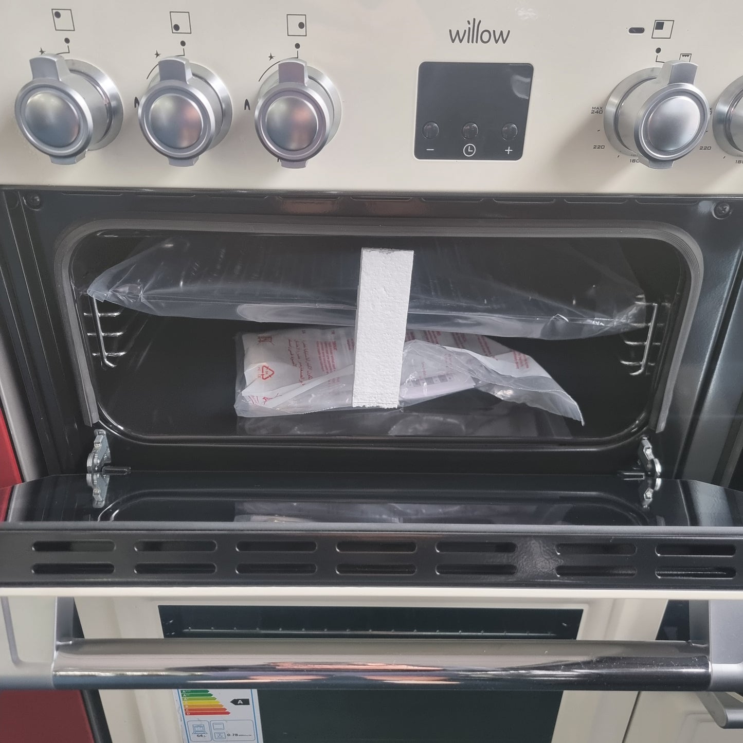 Willow WR100DFCRM Dual Fuel Range Cooker – 100cm – 7 Burner – Cream – Grade A