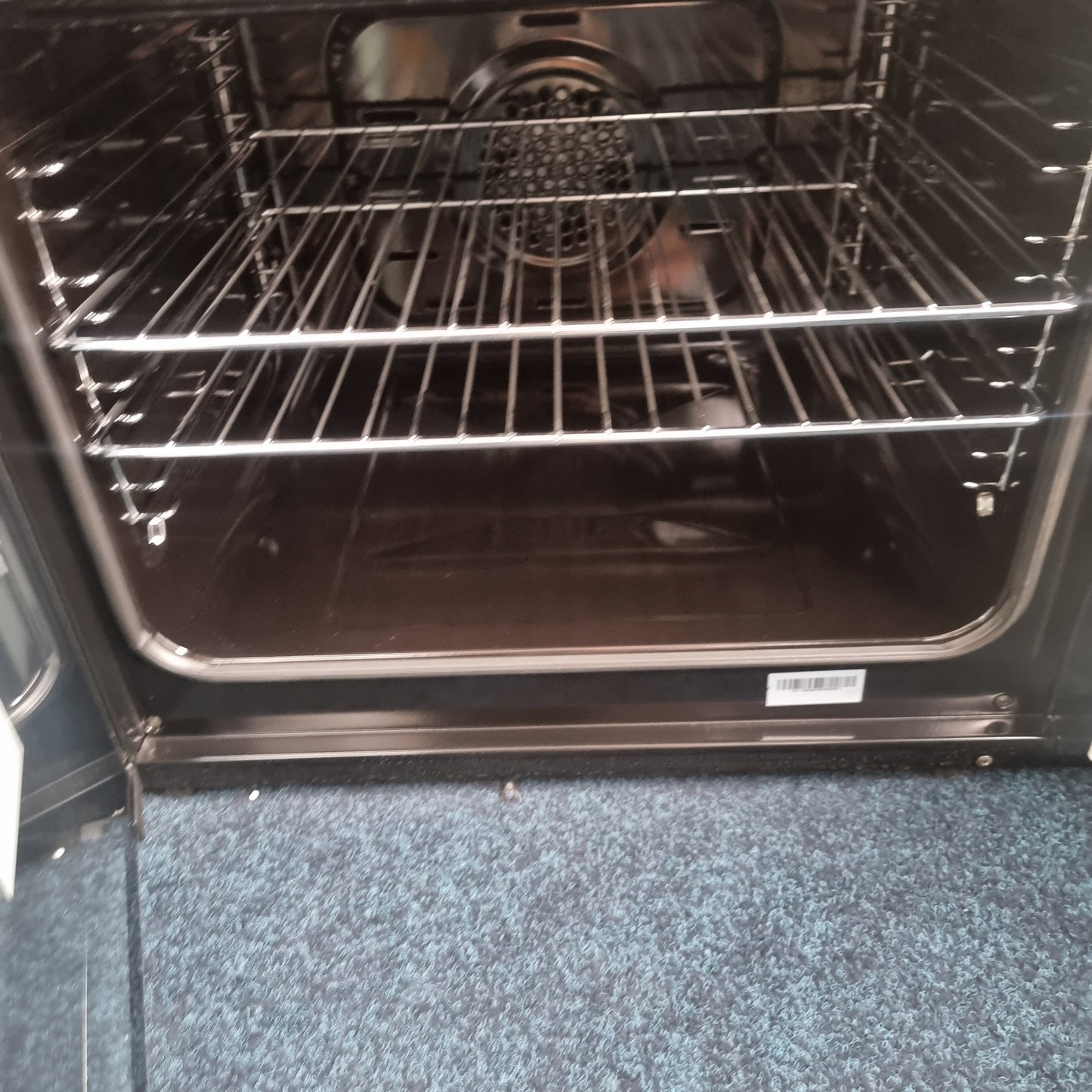Willow WR100DFCRM Dual Fuel Range Cooker – 100cm – 7 Burner – Cream – Grade A