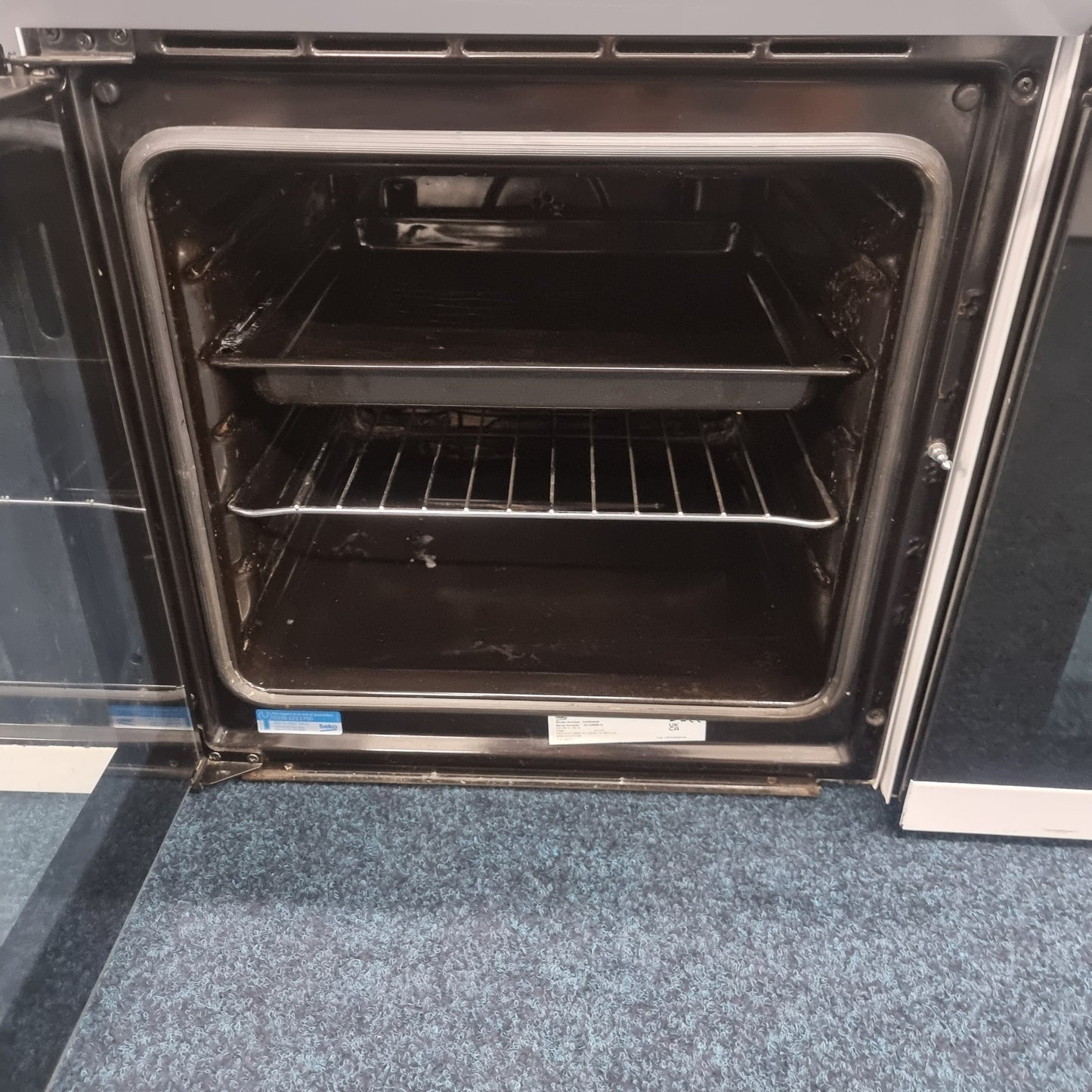 Beko KD533AW 50cm Twin Cavity Electric Cooker – White – Used