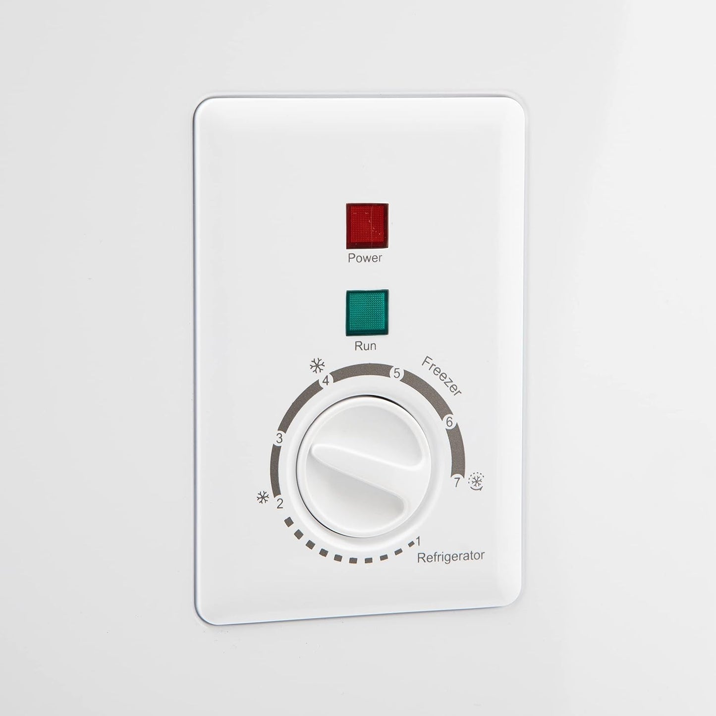 Willow W66CFW Freestanding Tabletop 66L Chest Freezer