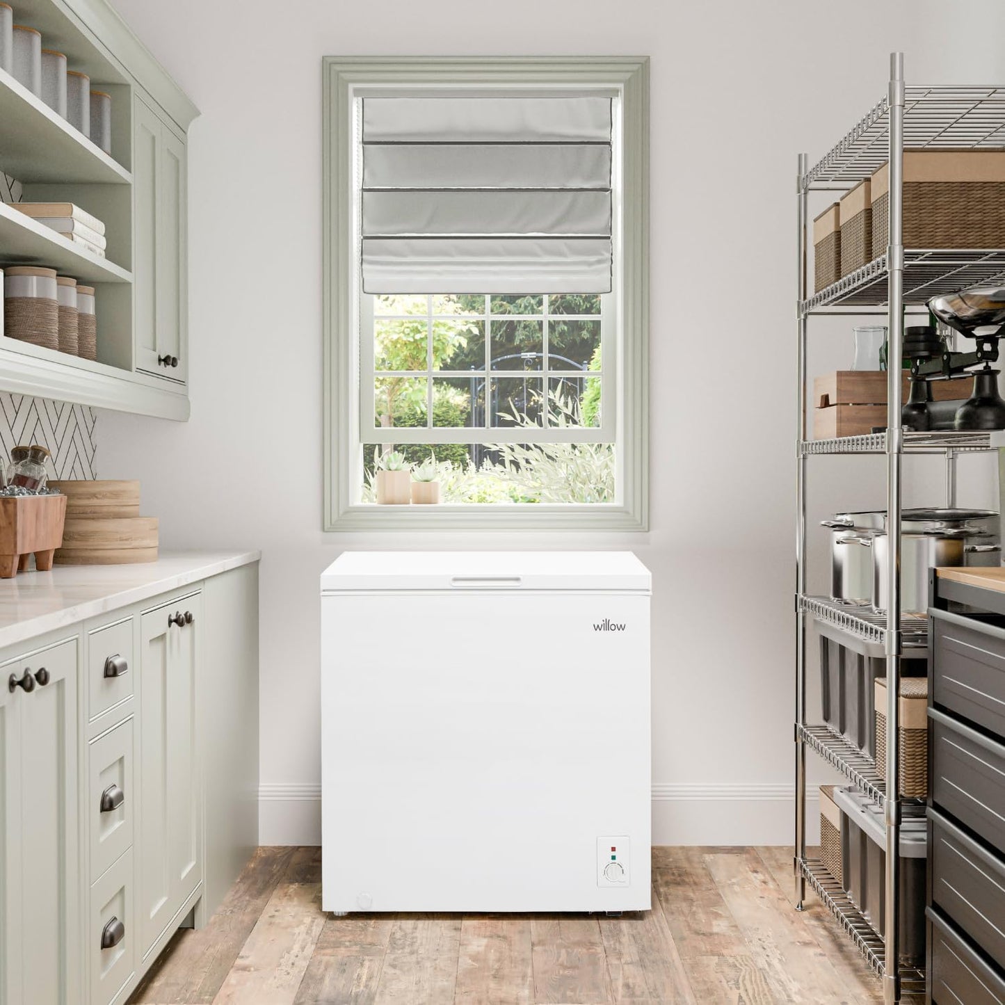 Willow W142CFW 141L Freestanding Chest Freezer