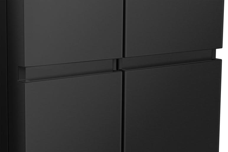 Hisense RS840N4WFE American-Style Smart Fridge Freezer Black Steel