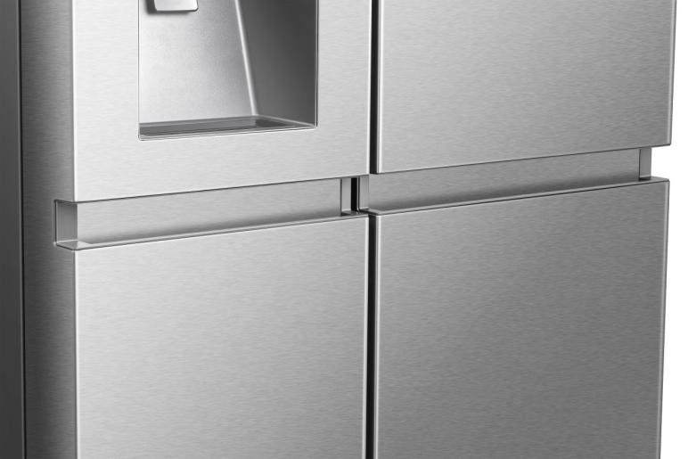 Hisense RS818N4IIE American Fridge Freezer Plumb Ice+Water Grey Steel
