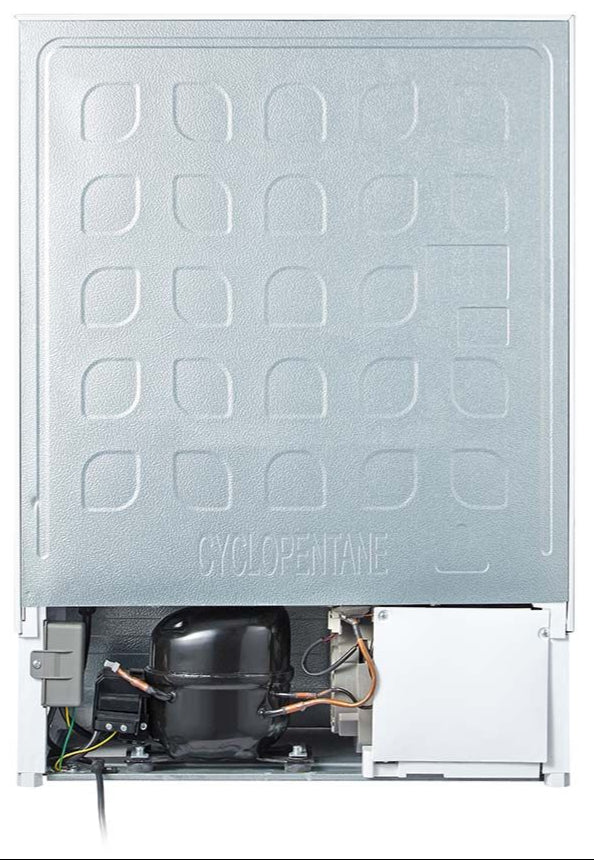 Teknix BITHUL4 Integrated Under Counter Larder Fridge