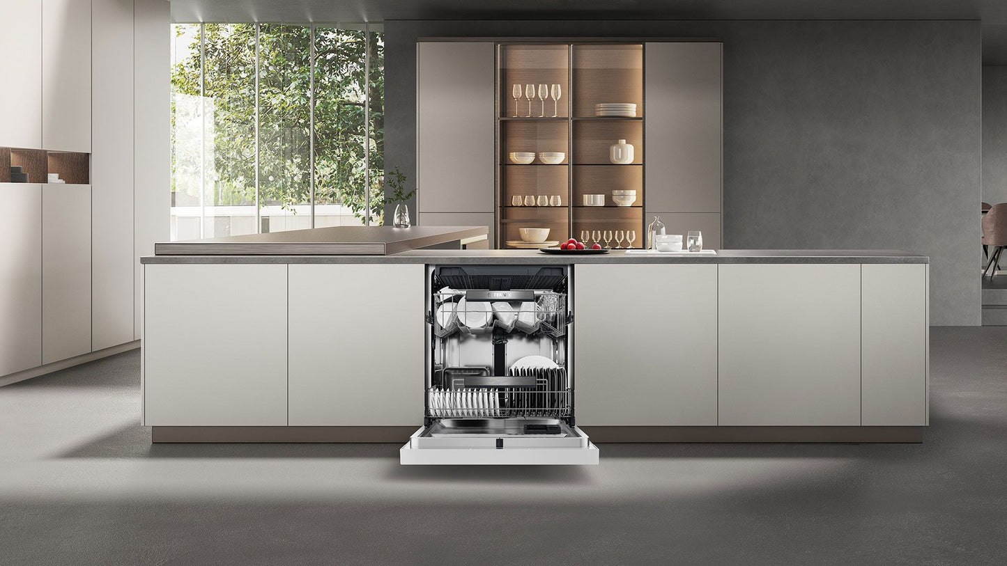 Teknix TX3FD618W Freestanding Dishwasher White